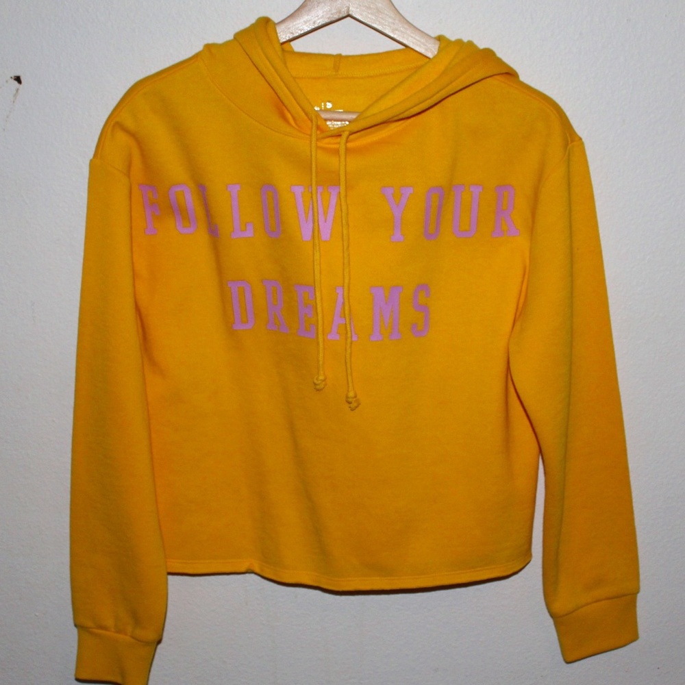 "Follow Your Dreams" Crop Sweatshirt